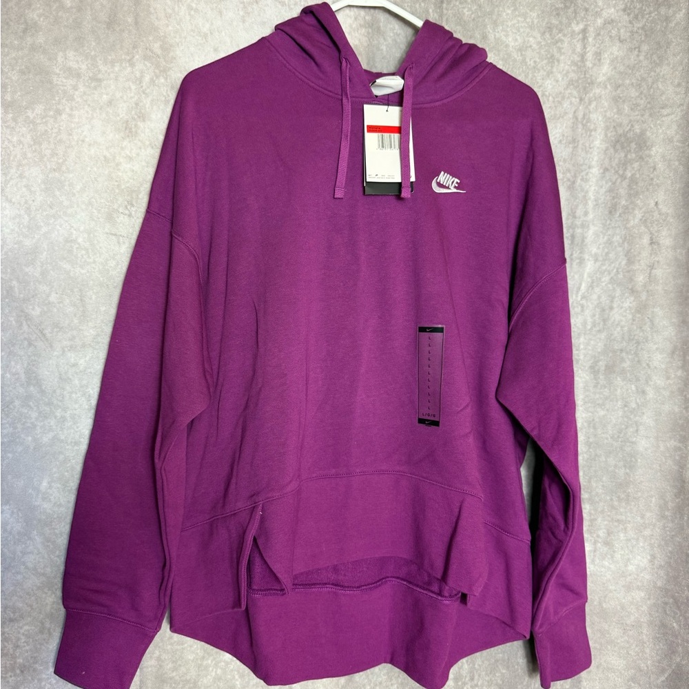 Nike Men's Vibrant Purple Hoodie